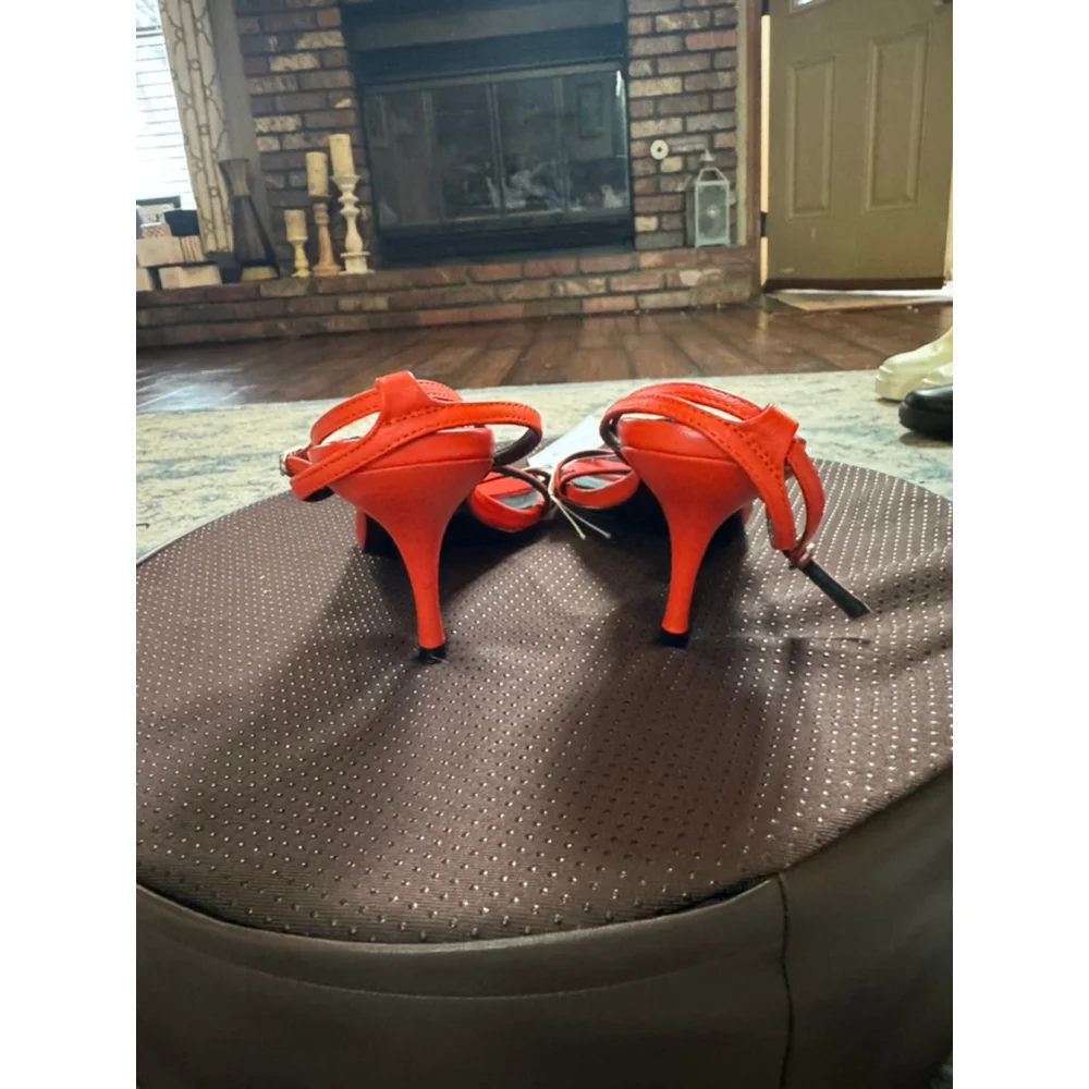 REISS | NWT Red Strappy Heels Size EU 38